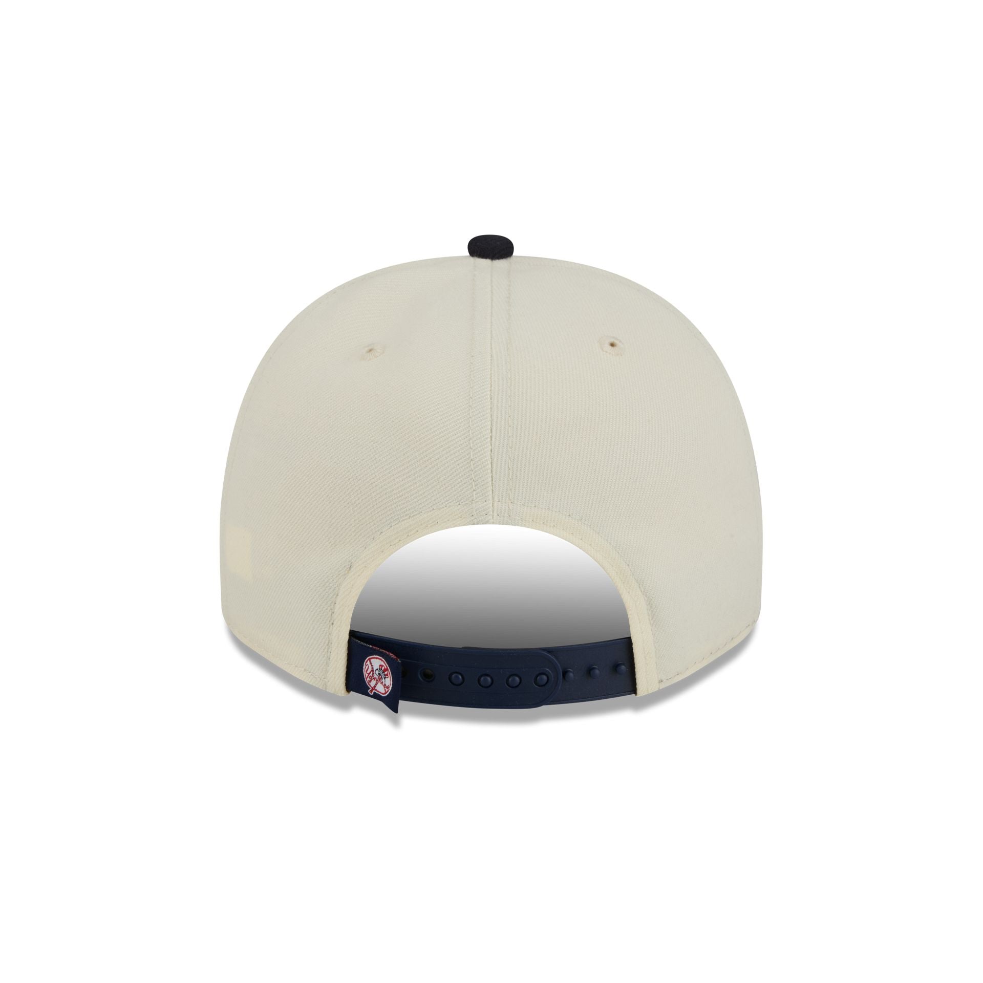 New York Yankees Chrome White Classic 9FIFTY A-Frame Snapback Hat
