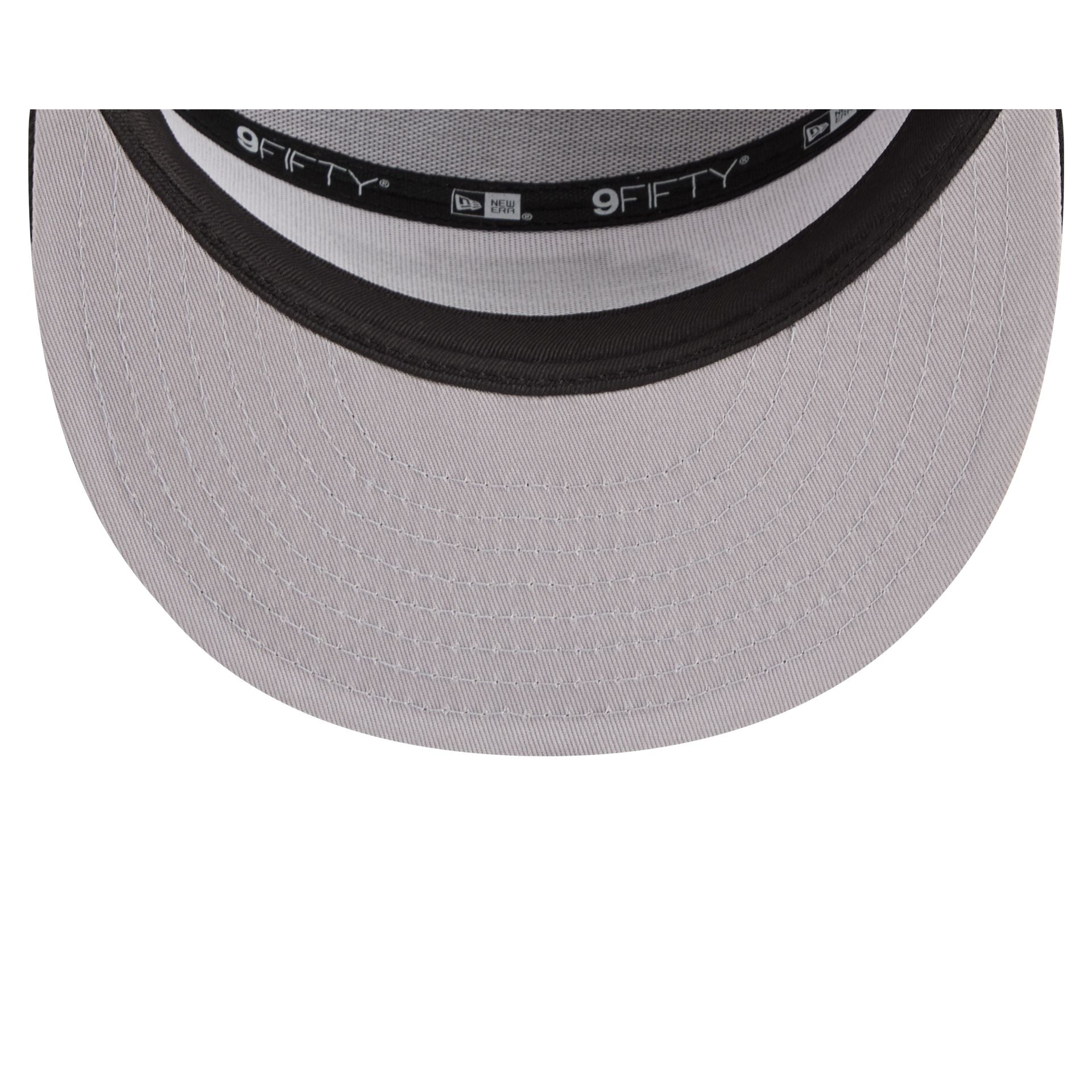 Los Angeles Kings Block Split Panel 9FIFTY Trucker Hat