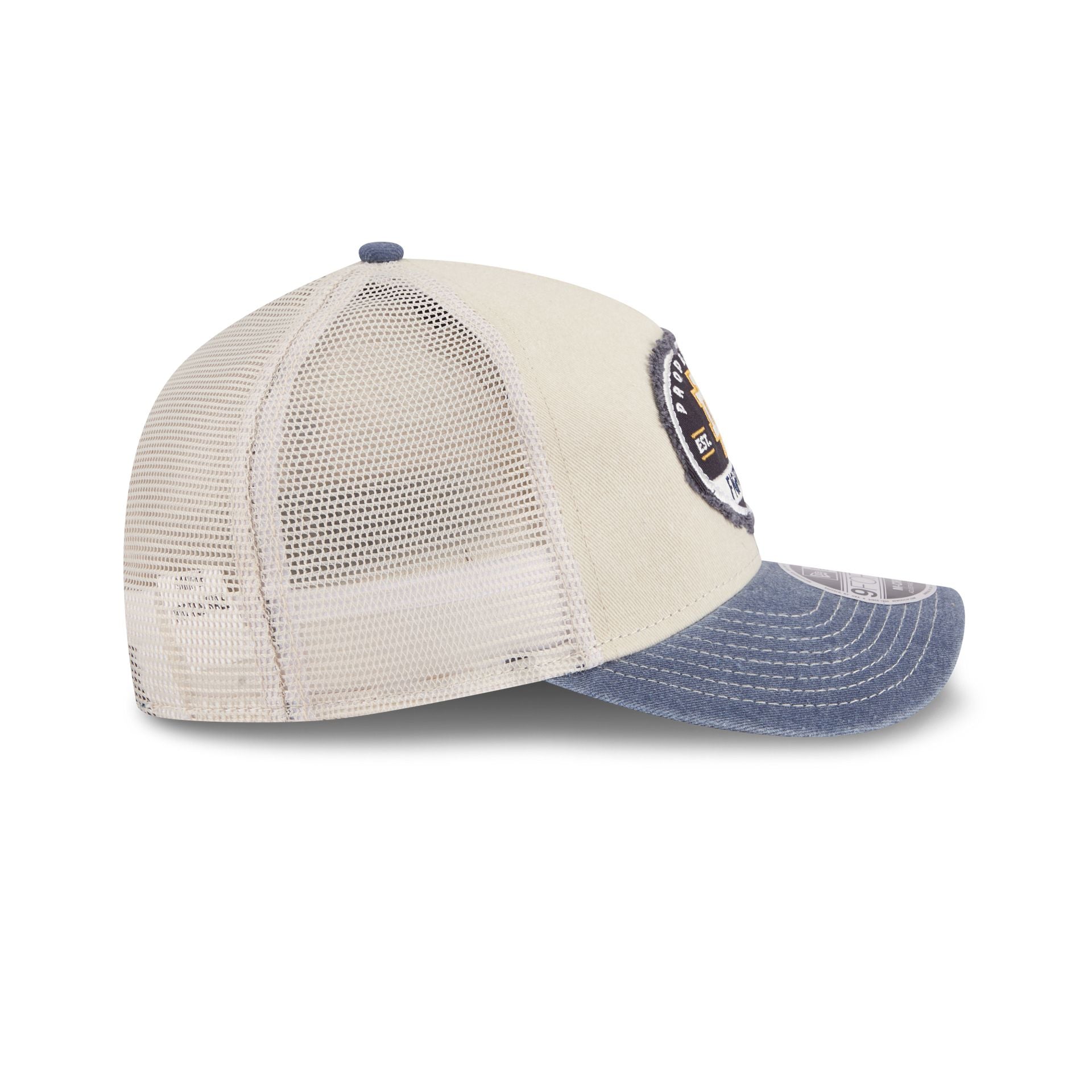 Notre Dame Fighting Irish Frayed 9FORTY M-Crown A-Frame Trucker Hat