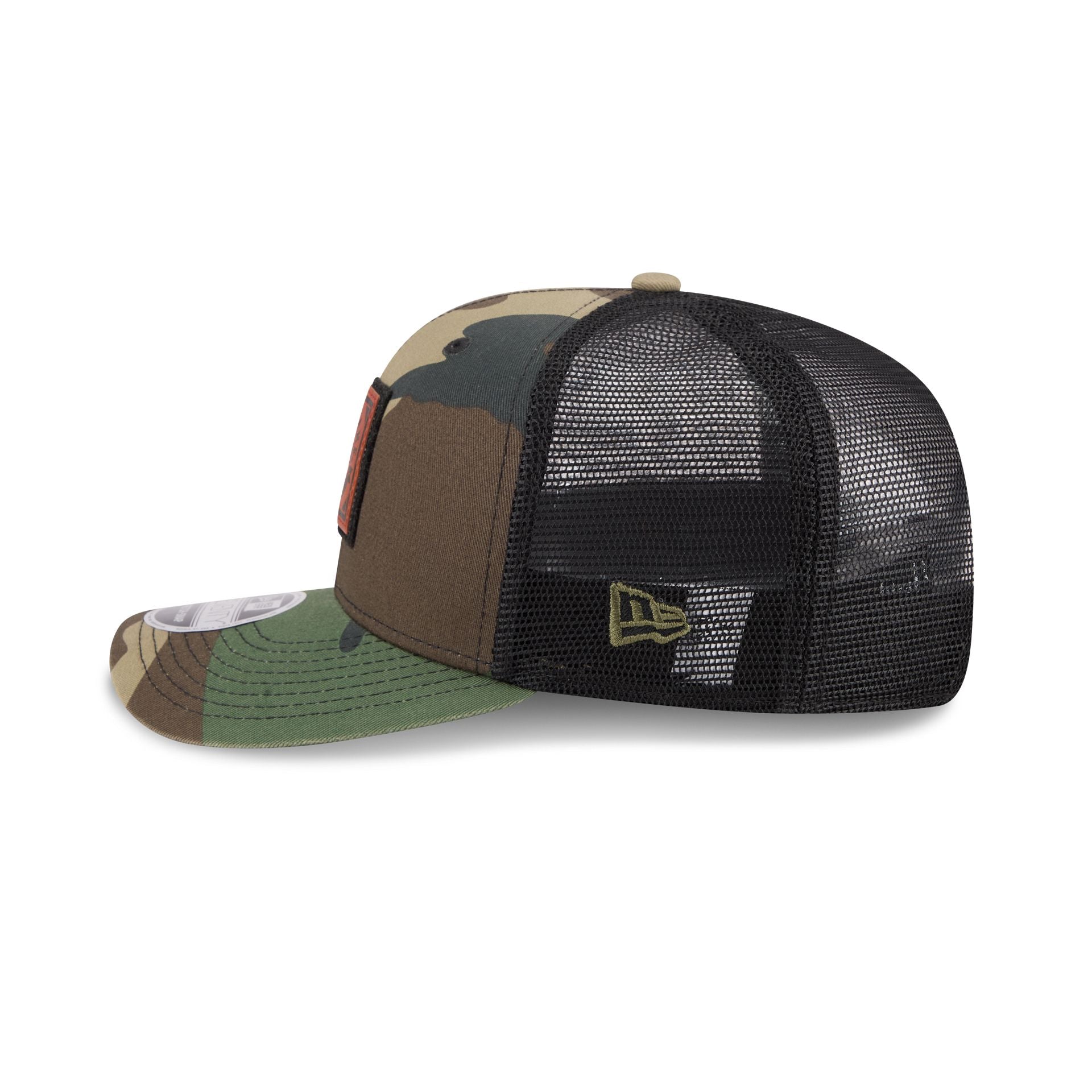 Notre Dame Fighting Irish Camo Canvas 9SEVENTY Trucker Hat