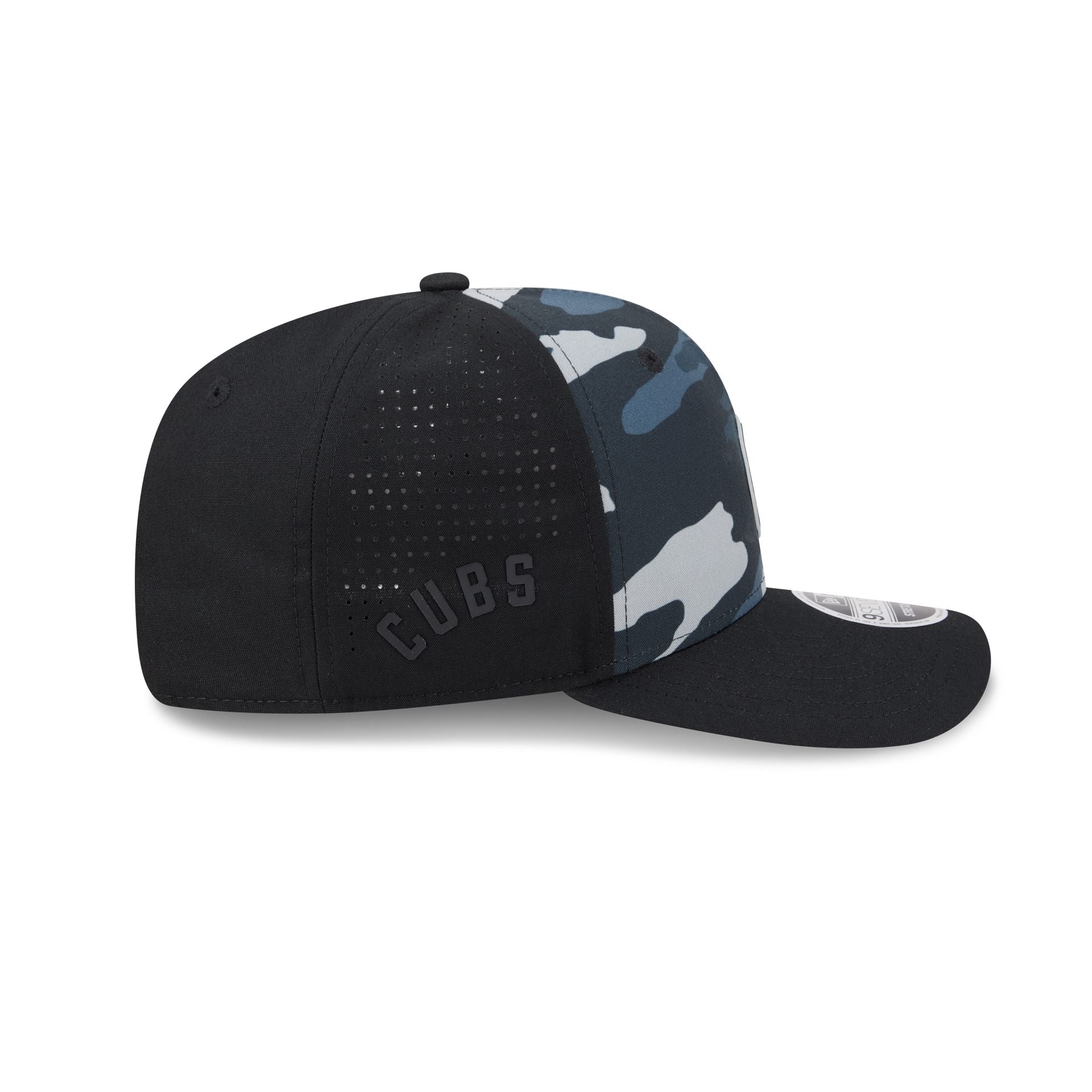 Chicago Cubs Black Camo Performance 9SEVENTY Stretch-Snap Hat