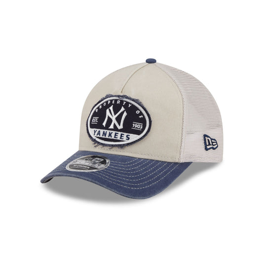 New York Yankees Frayed 9FORTY M-Crown A-Frame Trucker Hat - New Era Cap