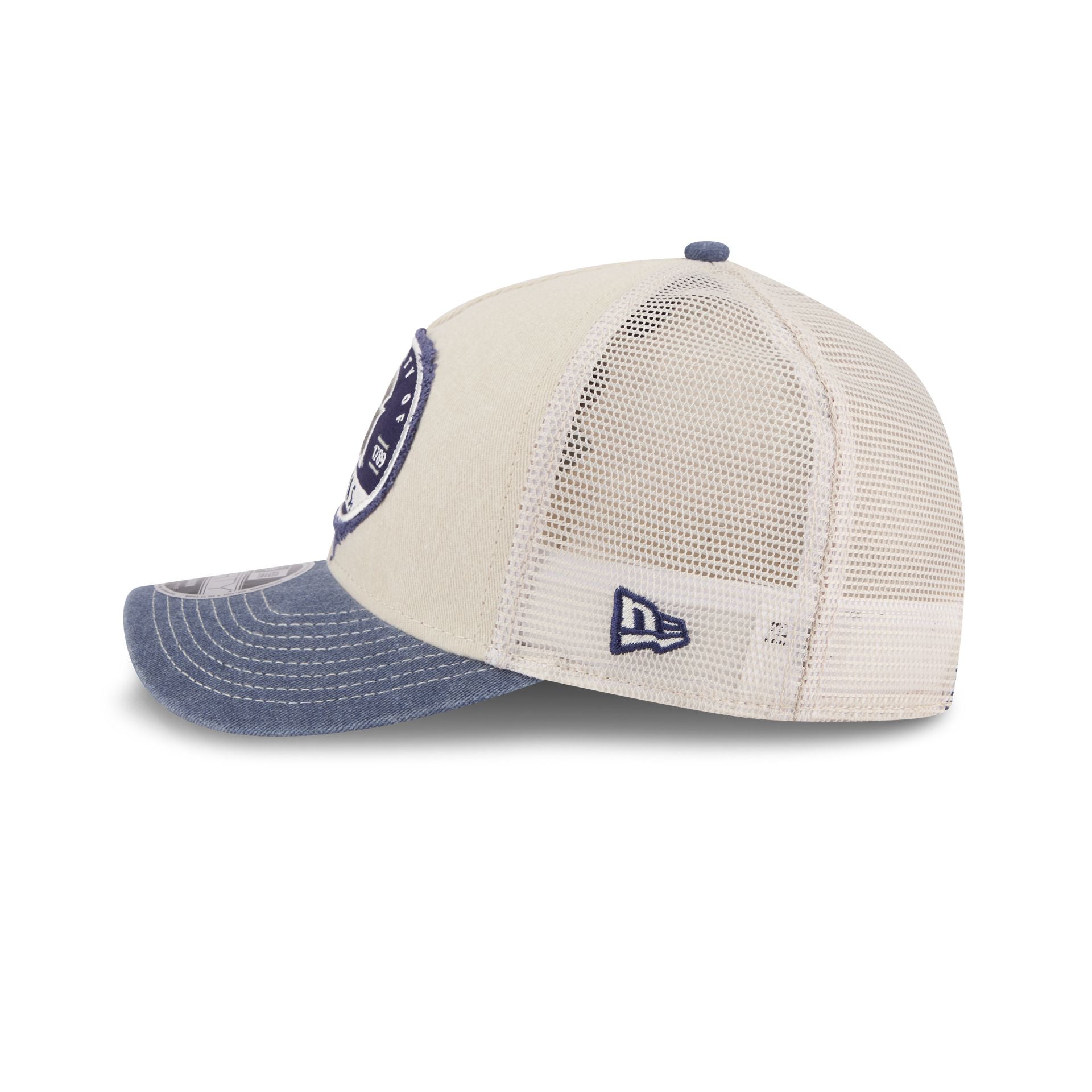 Georgetown Hoyas Frayed 9FORTY M-Crown A-Frame Trucker Hat