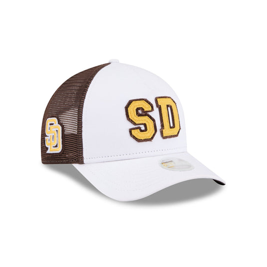 San Diego Padres Optic White Felt Logo Women's 9FORTY M-Crown A-Frame Trucker Hat - New Era Cap
