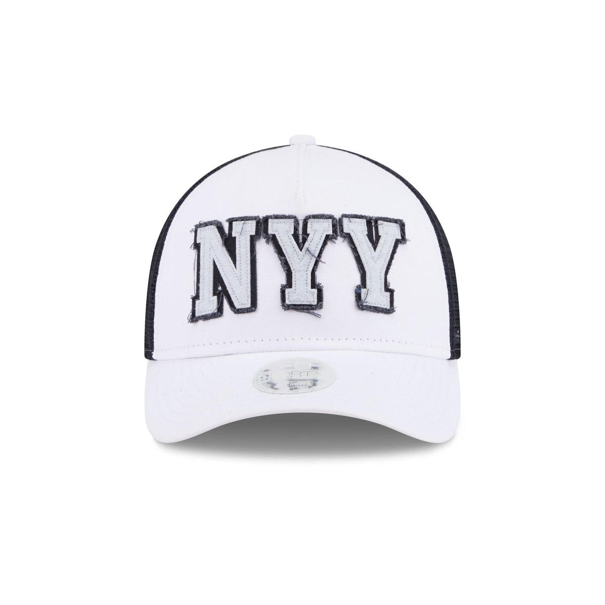 New York Yankees Optic White Felt Logo Women's 9FORTY M-Crown A-Frame Trucker Hat