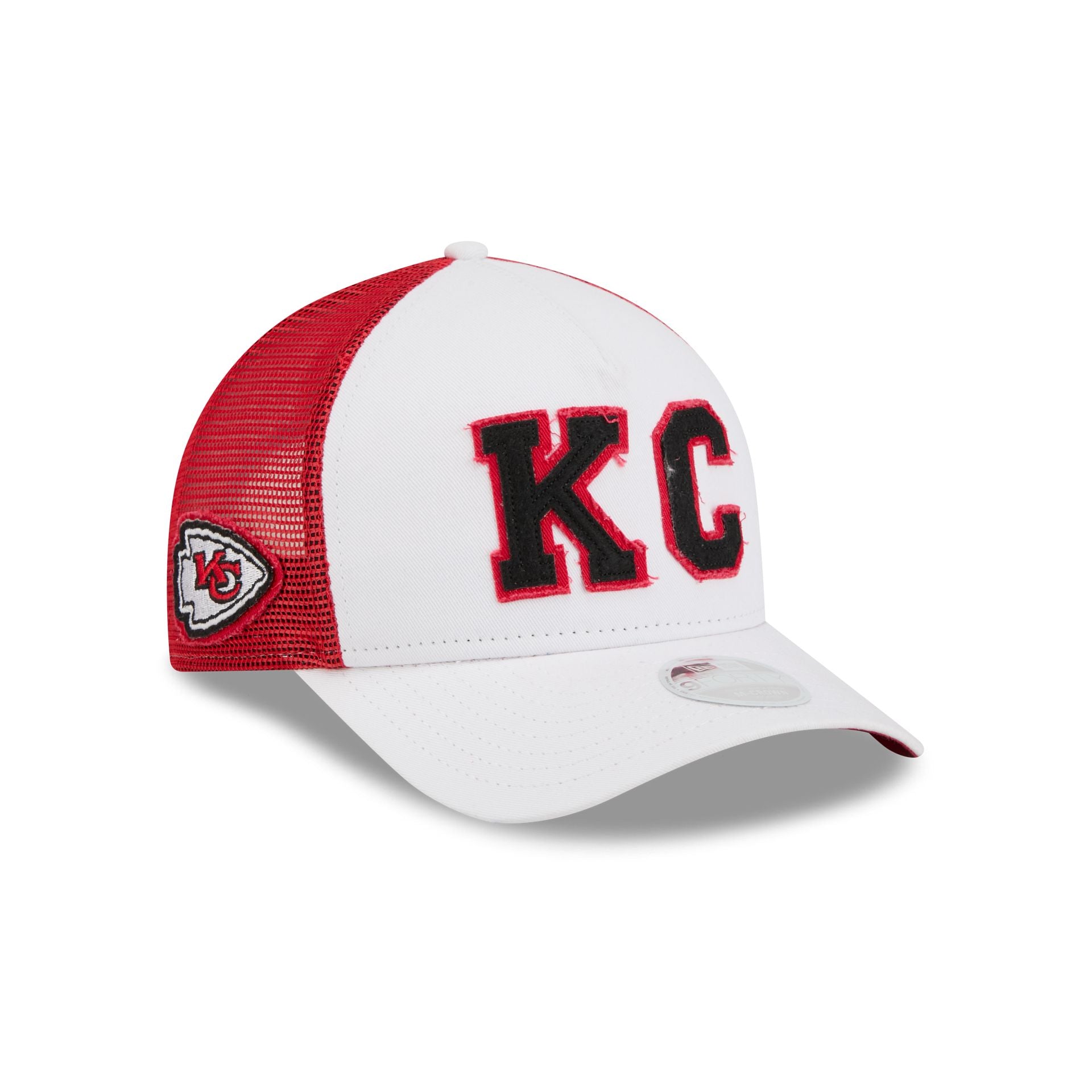 Kansas City Chiefs Optic White Felt Logo Women's 9FORTY M-Crown A-Frame Trucker Hat