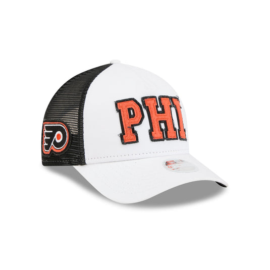 Philadelphia Flyers Optic White Felt Logo Women's 9FORTY M-Crown A-Frame Trucker Hat - New Era Cap