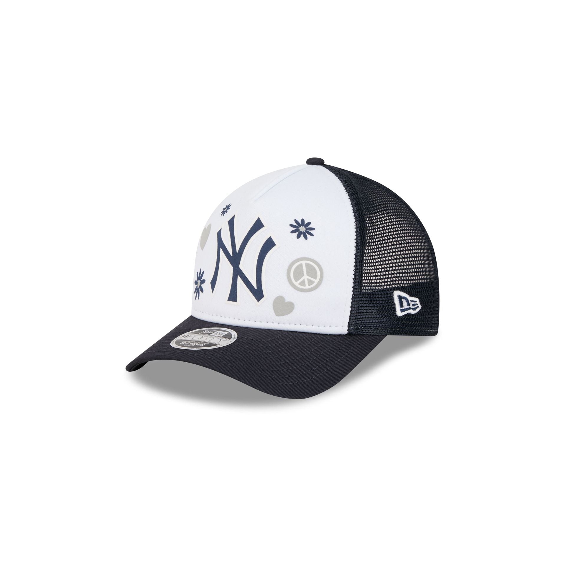New York Yankees Play Kids 9FORTY M-Crown A-Frame Trucker Hat