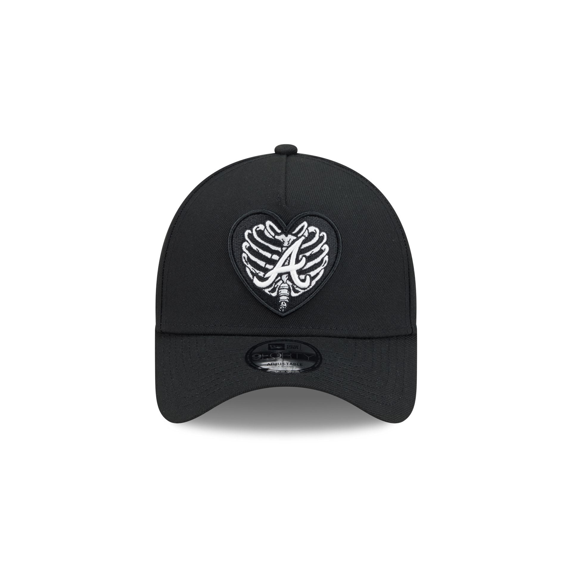 Atlanta Braves Skeletal Heart 9FORTY A-Frame Snapback Hat