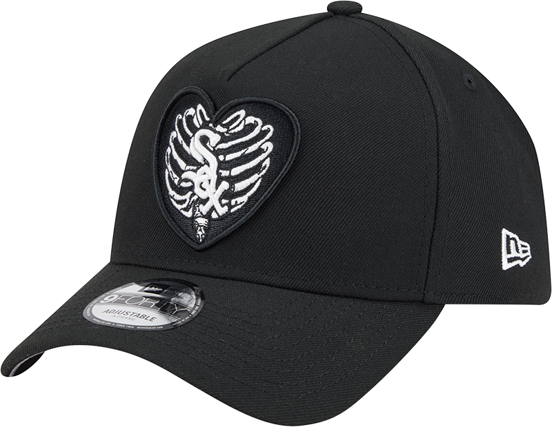 Chicago White Sox Skeletal Heart 9FORTY A-Frame Snapback Hat