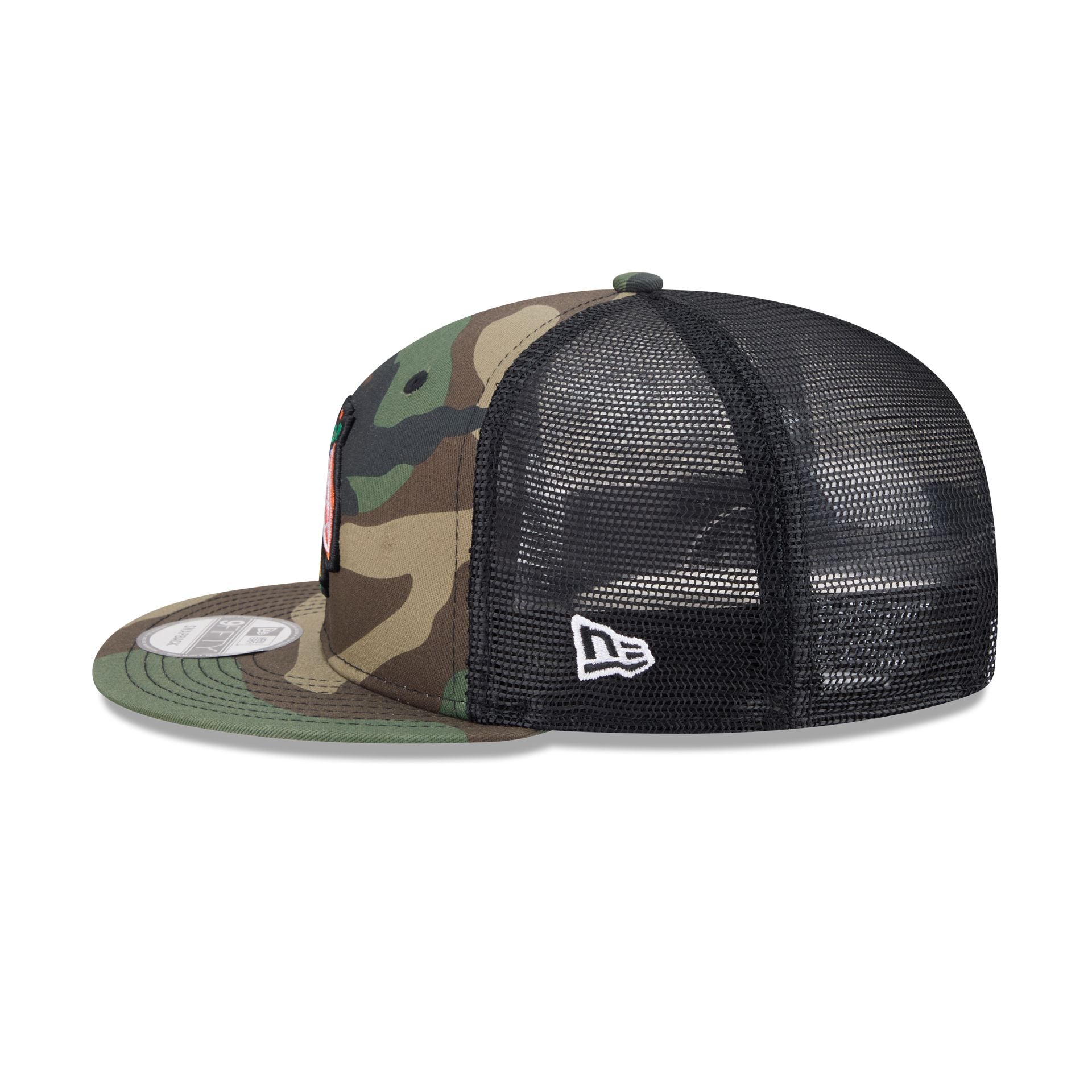 Chicago Blackhawks Camo 9FIFTY Trucker Hat
