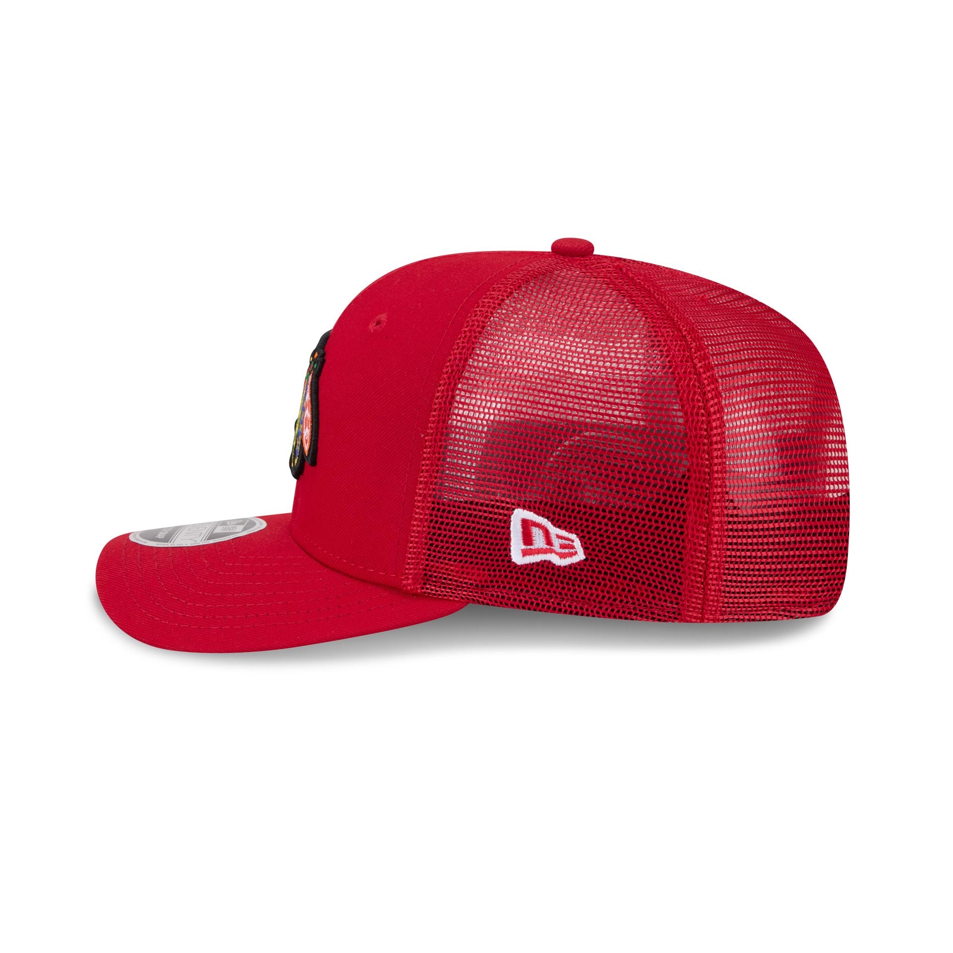 Chicago Blackhawks Simple 9SEVENTY Trucker Hat
