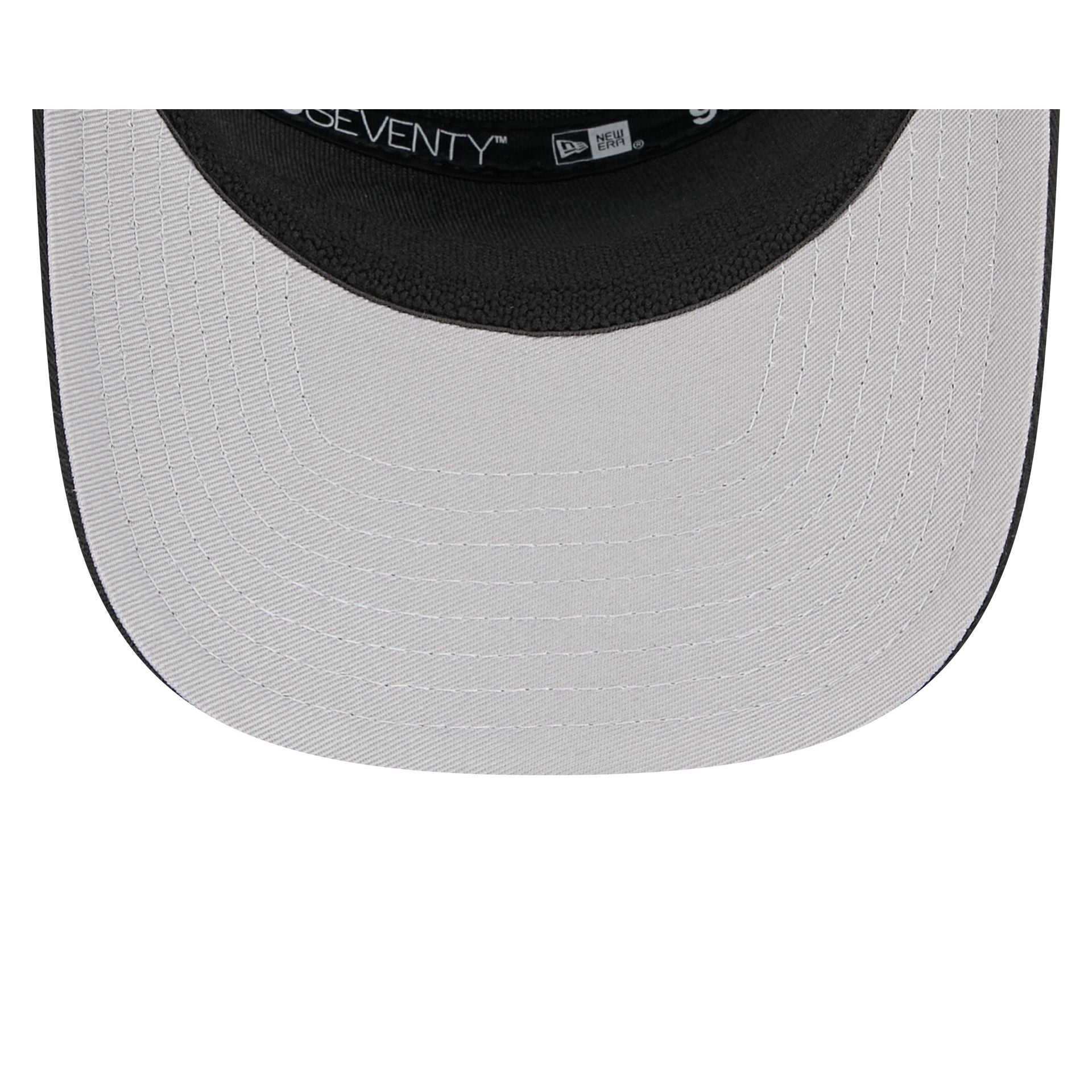 Boston Bruins Split Panel 9SEVENTY Stretch-Snap Hat