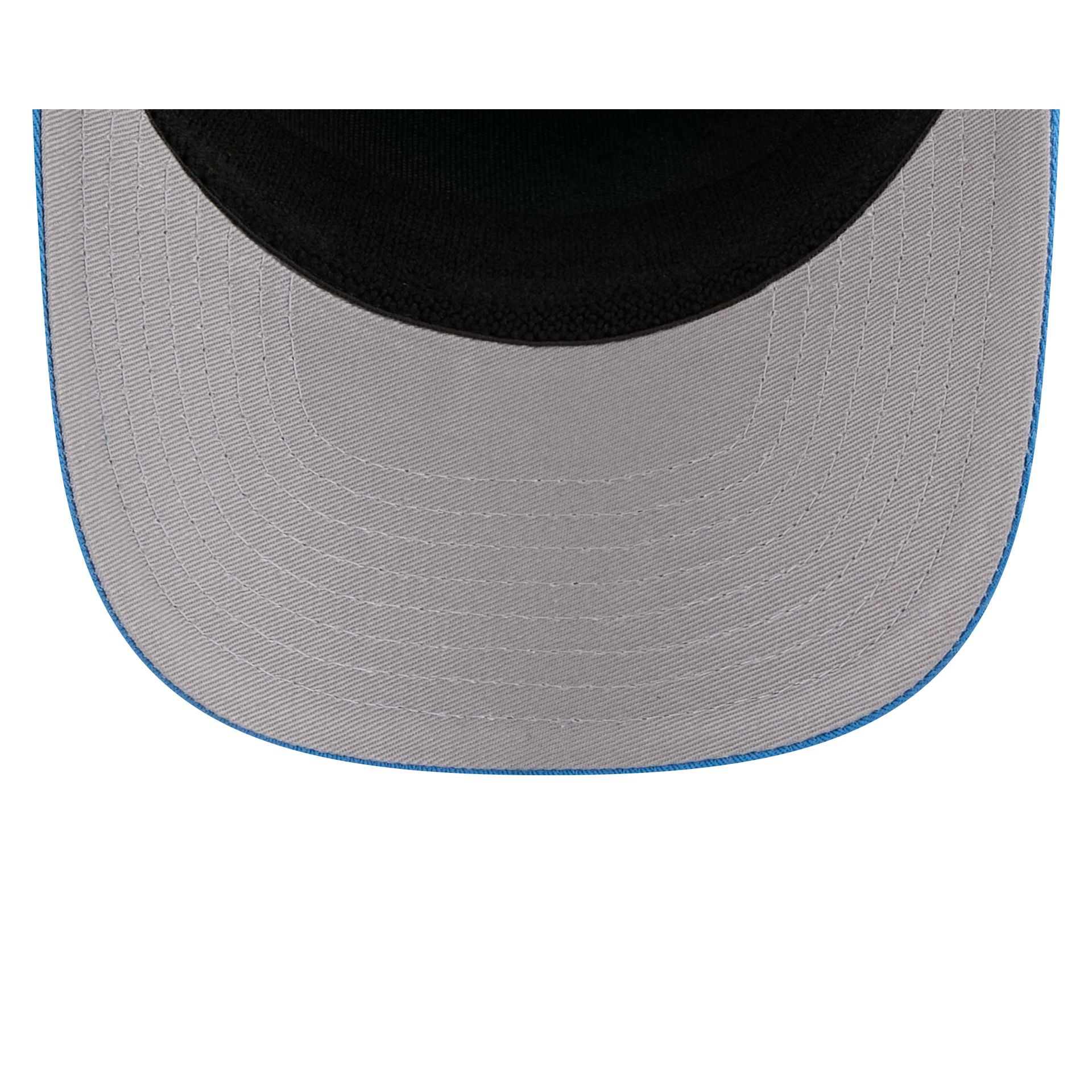 St. Louis Blues Split Panel 9SEVENTY Stretch-Snap Hat