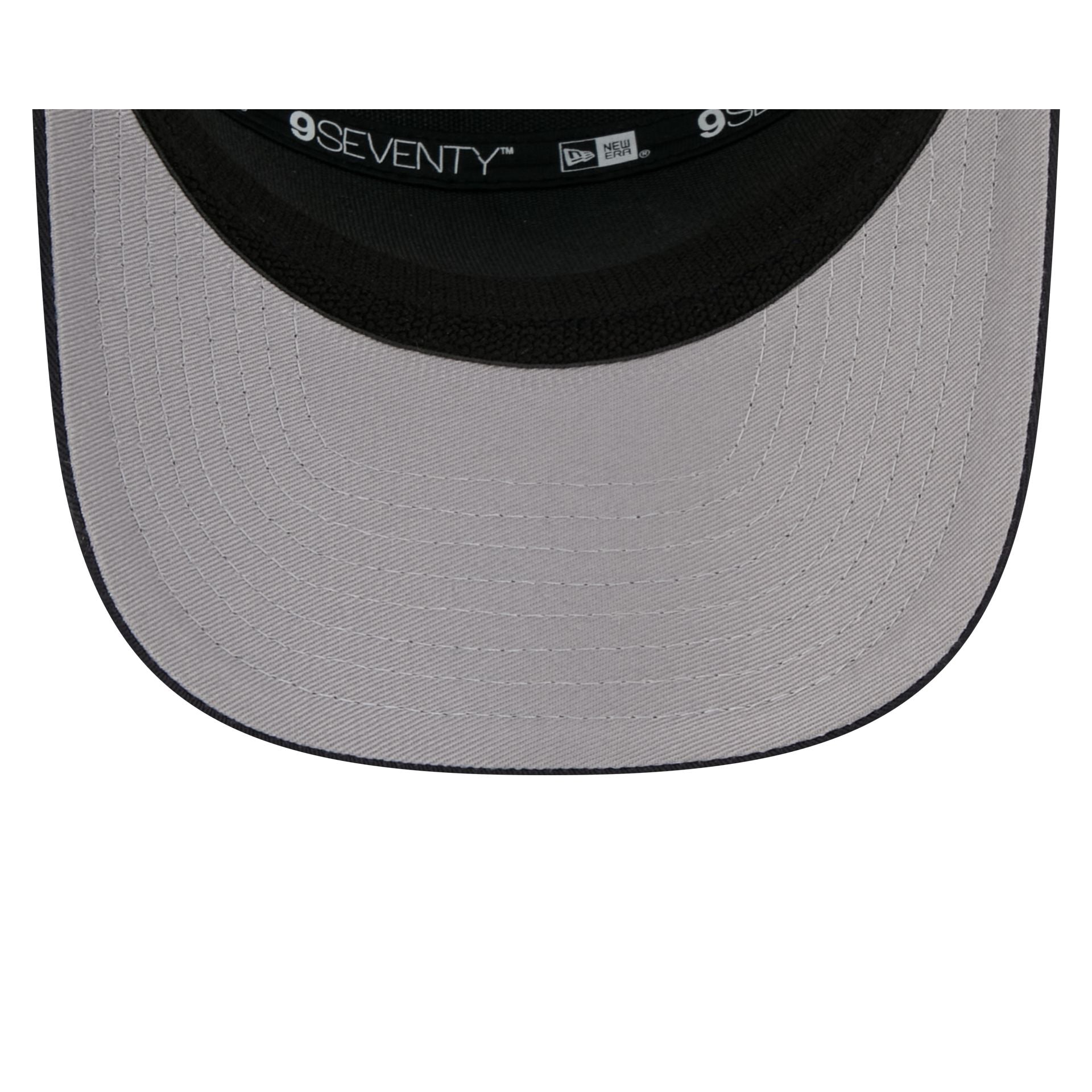 New York Yankees Square Patch Split Panel 9SEVENTY Trucker Hat