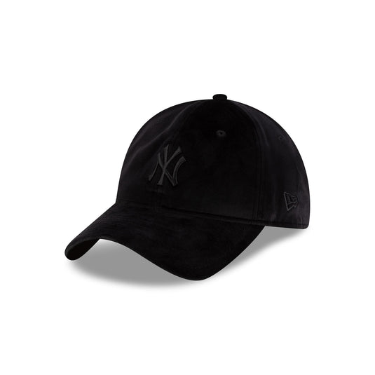 New York Yankees Black Velour 9TWENTY Adjustable Hat - New Era Cap