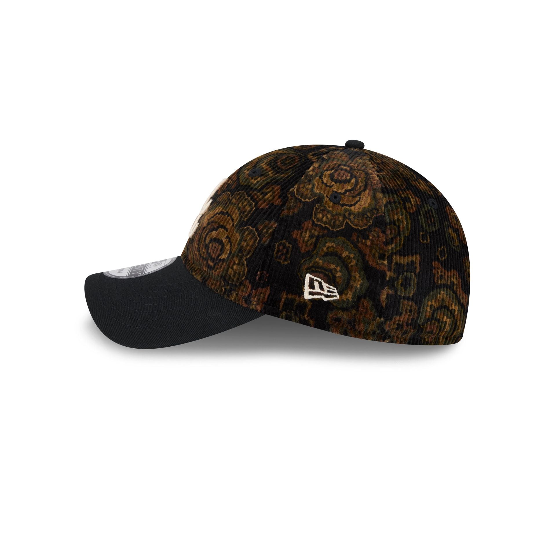 Atlanta Braves Three Looms Floral Corduroy 9TWENTY Adjustable Hat