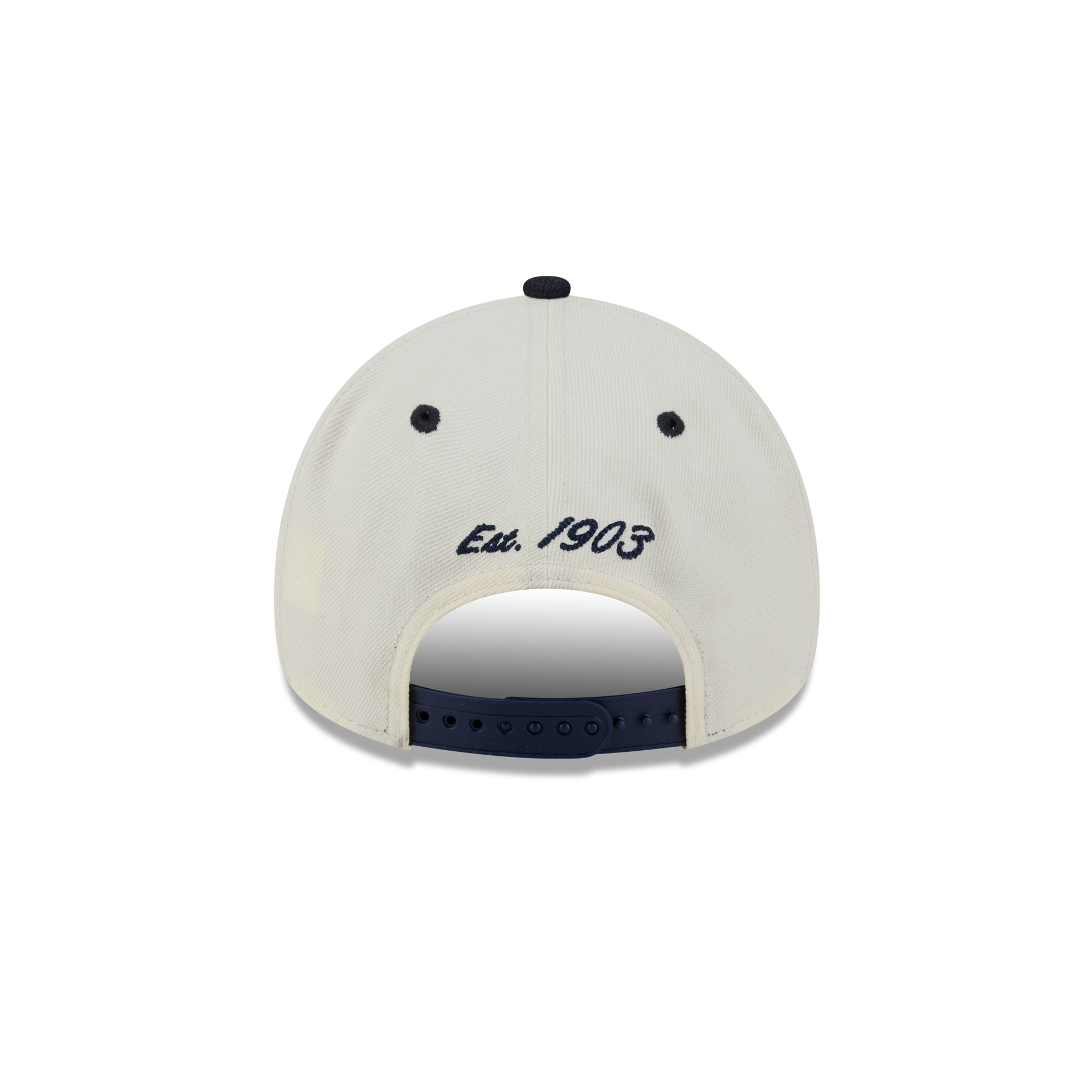 New York Yankees Chrome White Arched 9FORTY A-Frame Snapback Hat