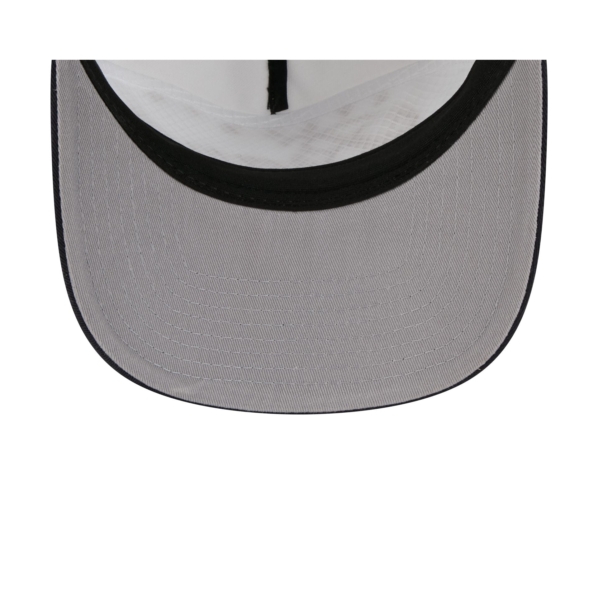 Atlanta Braves Gold Scripted 19TWENTY Adjustable Hat