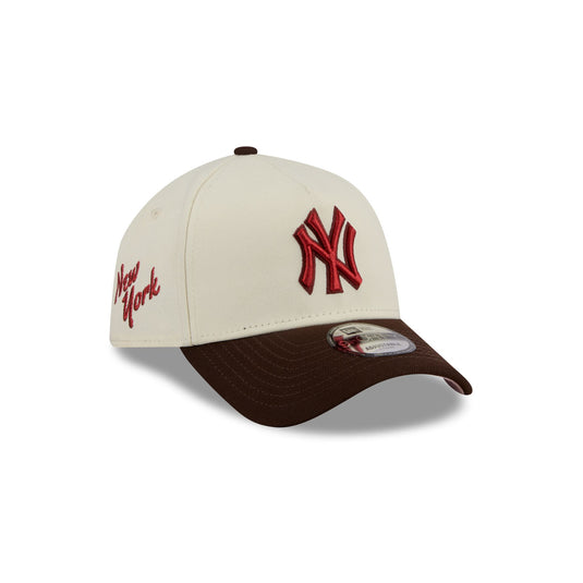 New York Yankees City Script 9FORTY A-Frame Snapback Hat - New Era Cap