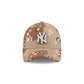 New York Yankees Camo Hearts 9FORTY A-Frame Snapback Hat