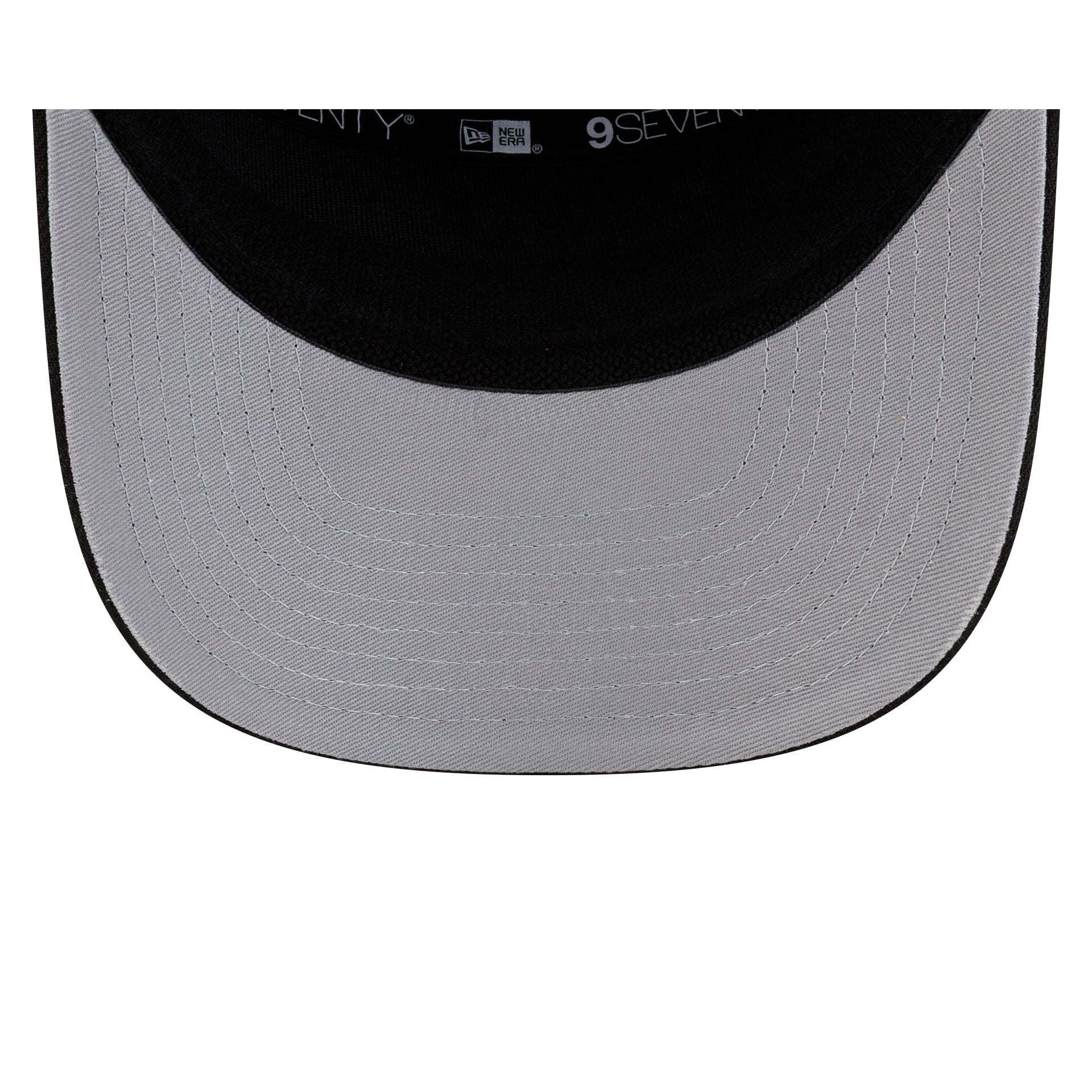 Miami Heat Poly Split Panel 9SEVENTY Stretch-Snap Hat
