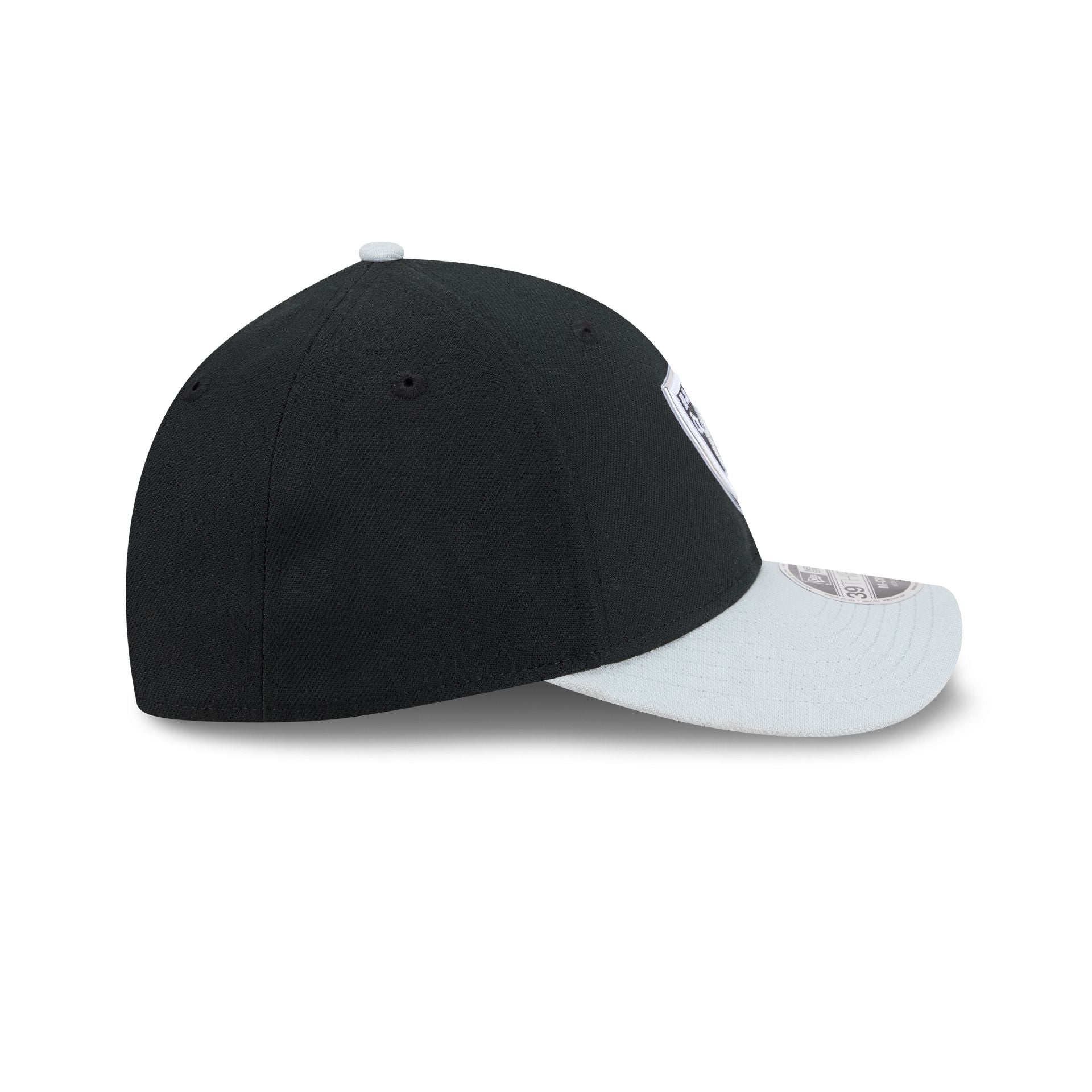 Las Vegas Raiders 2026 Draft 39THIRTY M-Crown Stretch Fit Hat