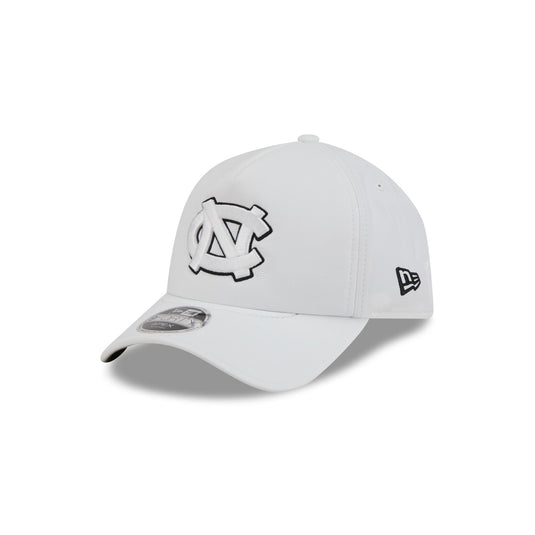 North Carolina Tar Heels White 9FORTY APEX Snapback Hat - New Era Cap