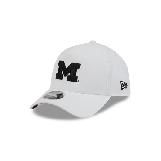Michigan Wolverines White 9FORTY APEX Snapback Hat - New Era Cap