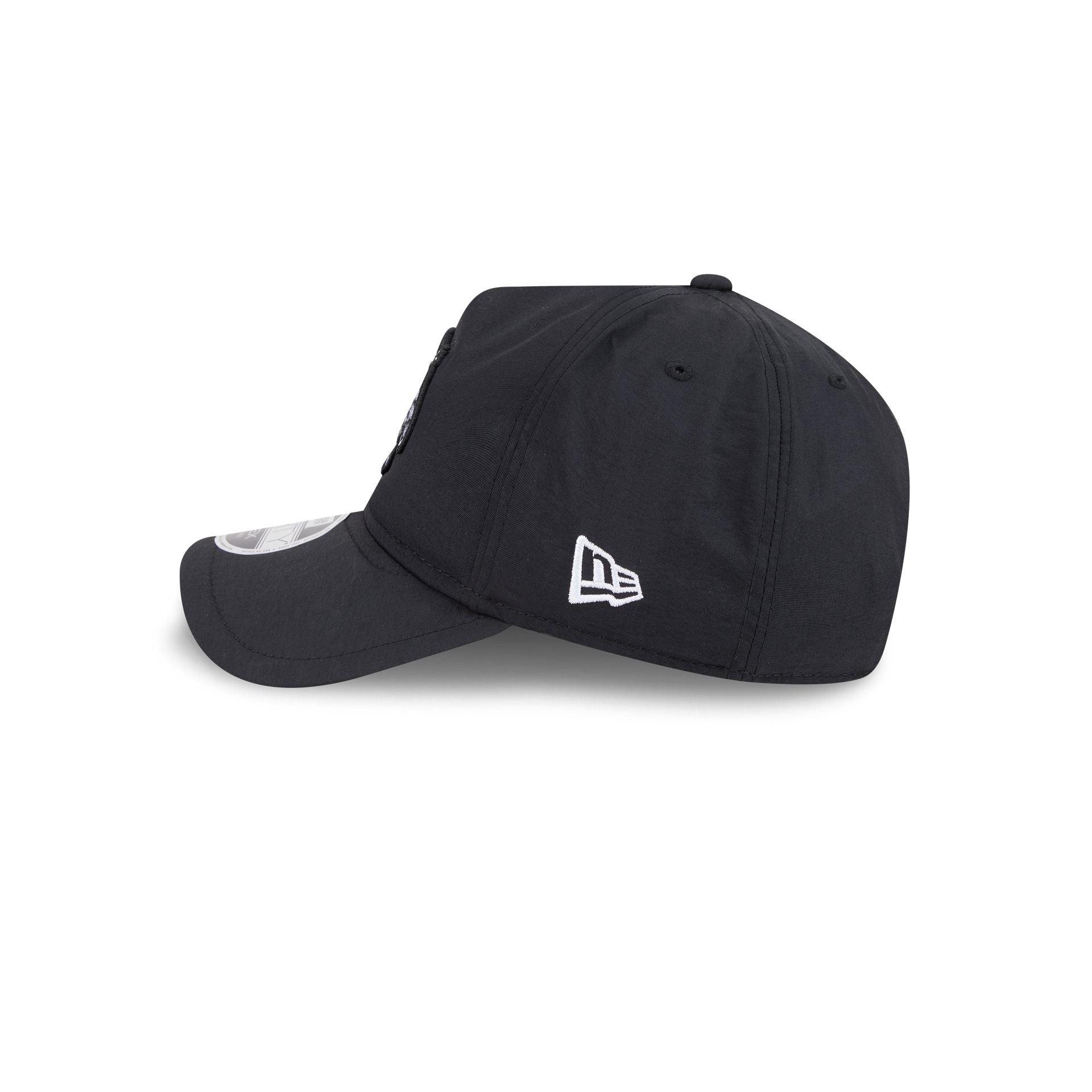 Chicago Blackhawks Black 9FORTY APEX Snapback Hat – New Era Cap