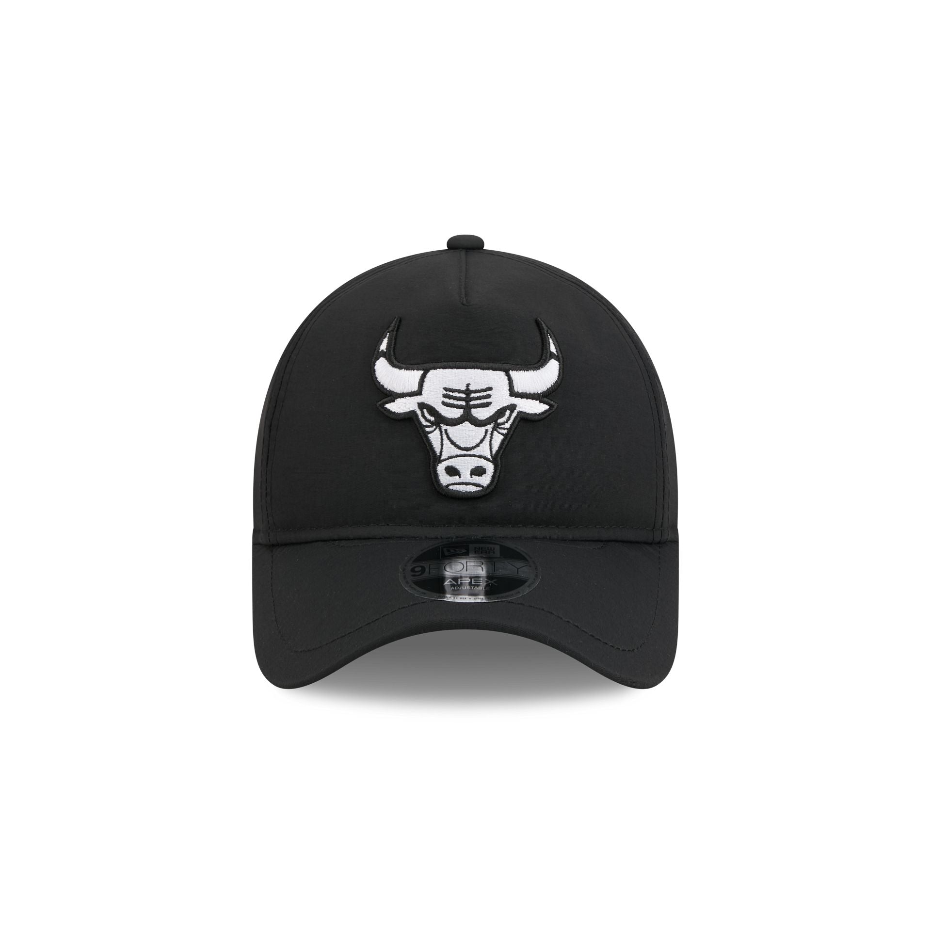 Chicago Bulls Black 9FORTY APEX Snapback Hat