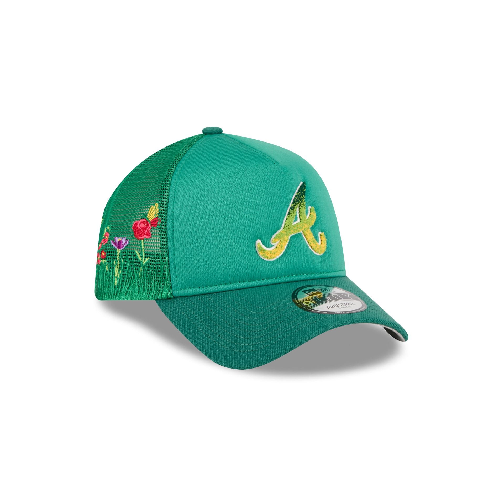 Atlanta Braves Gradient Logo 9FORTY A-Frame Trucker Hat