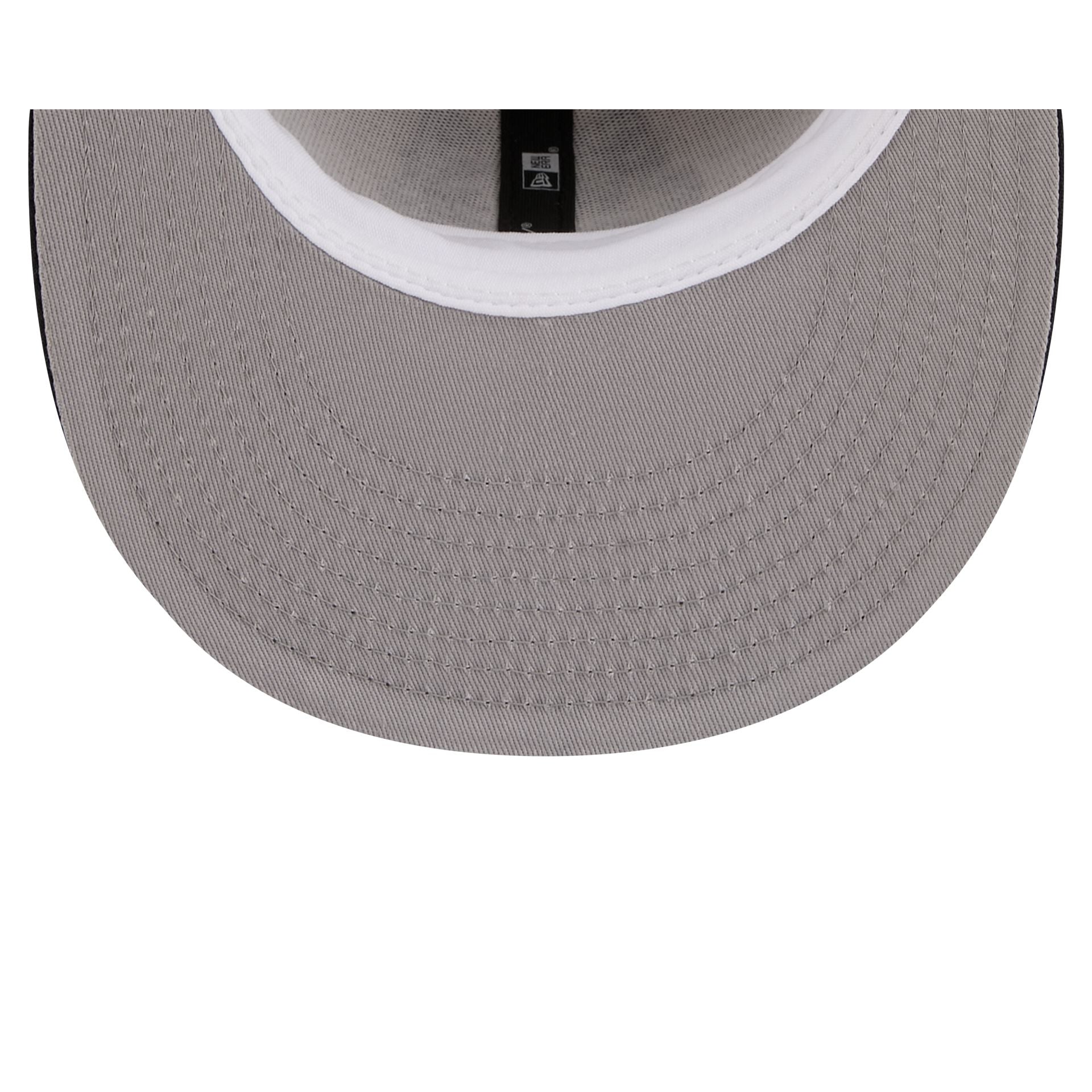 Connecticut Huskies Collegiate Two-Tone Chrome 59FIFTY Fitted Hat