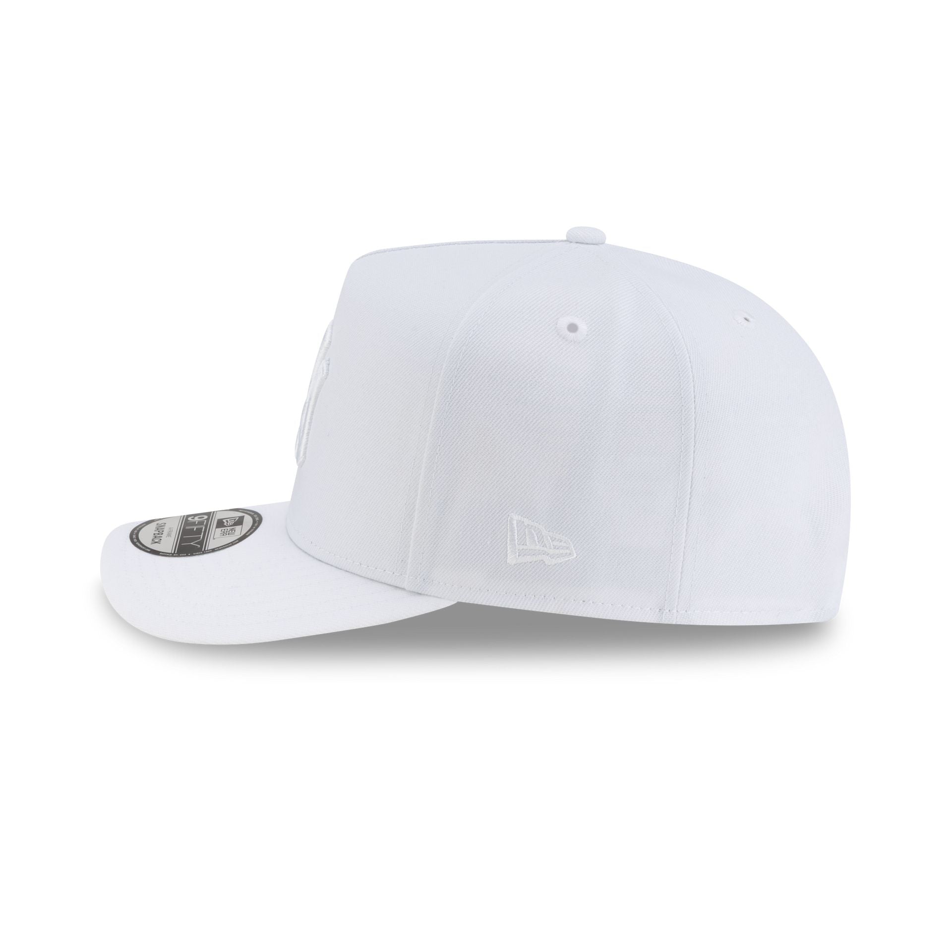 New York Yankees Basic Optic White 9FIFTY A-Frame Snapback Hat