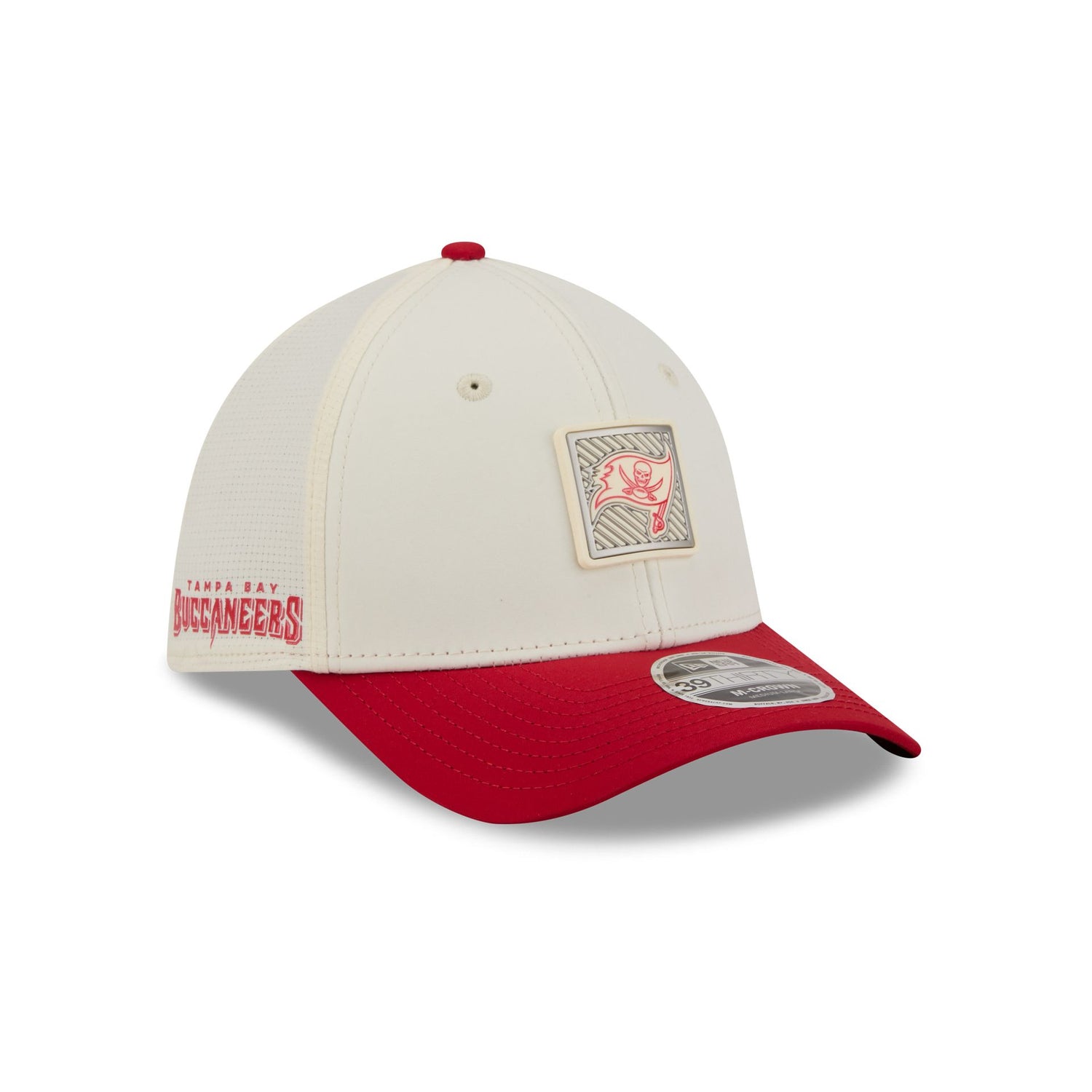 Tampa Bay Buccaneers 2026 Training 39THIRTY M-Crown Stretch-Fit Hat