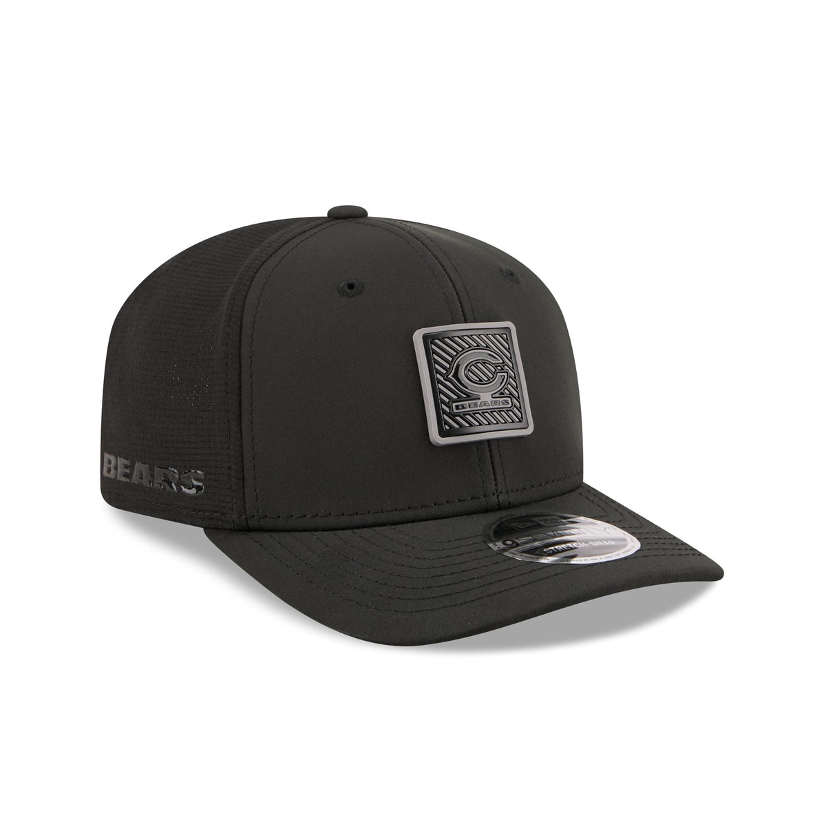 Chicago Bears 2026 Training Black 9SEVENTY Stretch-Snap Hat