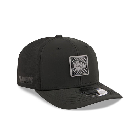 Kansas City Chiefs 2026 Training Black 9SEVENTY Stretch-Snap Hat - New Era Cap