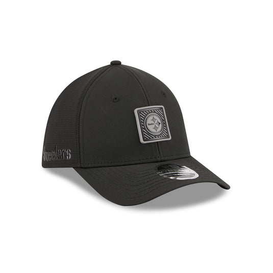 Pittsburgh Steelers 2026 Training Black 39THIRTY M-Crown Stretch-Fit Hat - New Era Cap