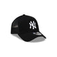 New York Yankees Side Script Black 9FORTY A-Frame Trucker Hat