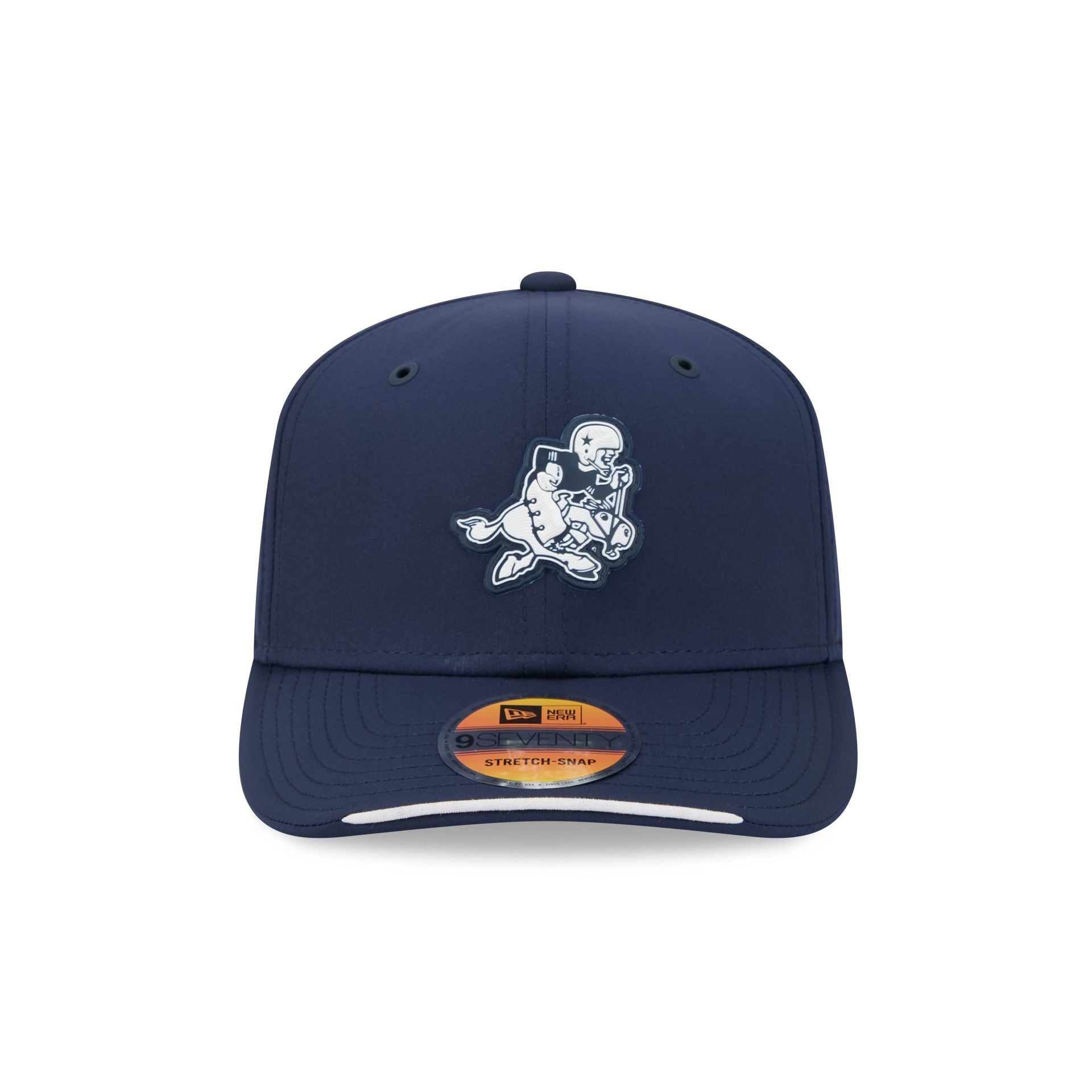 Dallas Cowboys 2026 Sideline Historic 9SEVENTY Stretch-Snap Hat