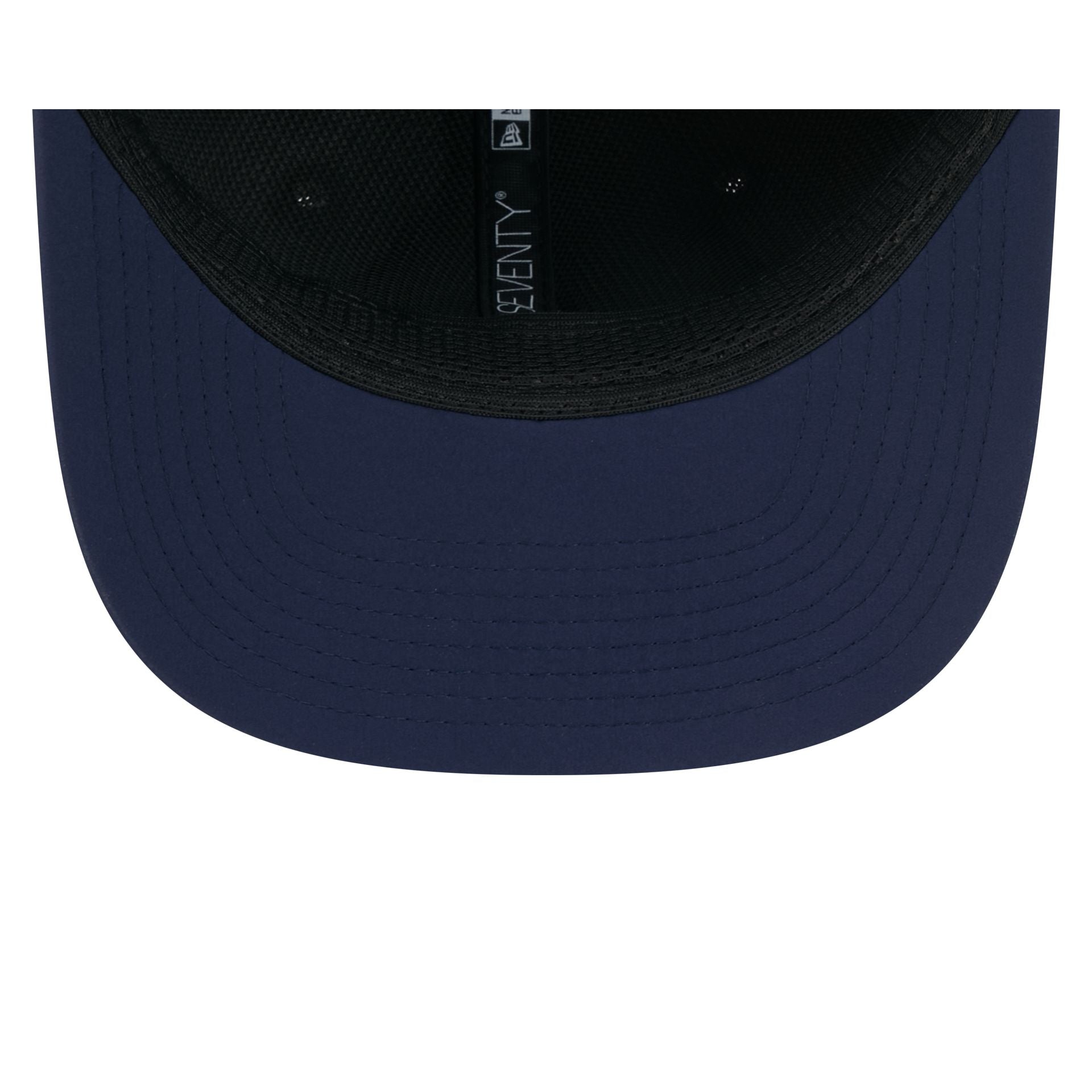Dallas Cowboys 2026 Sideline Historic 9SEVENTY Stretch-Snap Hat