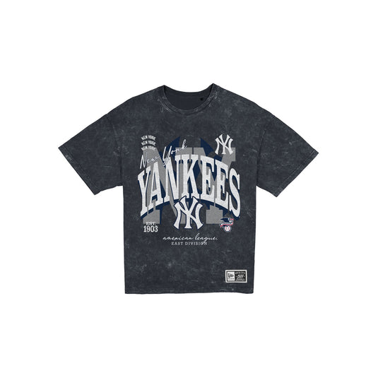 New York Yankees Women's Throwback Oversized Washed T-Shirt