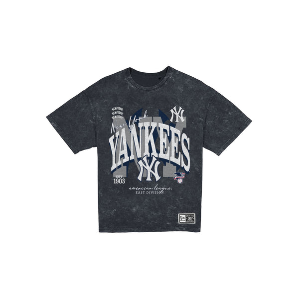 New York Yankees Women's Throwback Oversized Washed T-Shirt – New