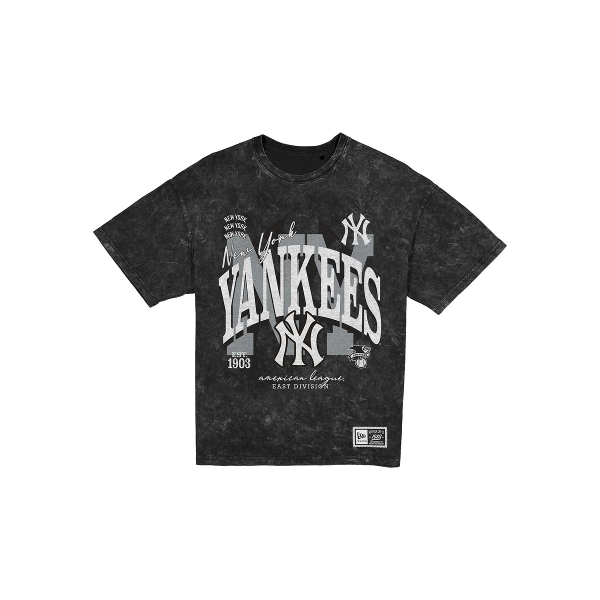 New York Yankees Women's Throwback Oversized Black Washed T-Shirt