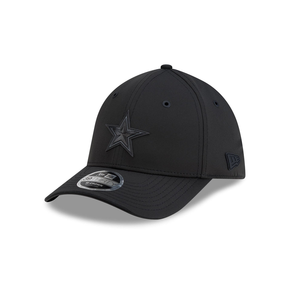 Dallas Cowboys 2026 Sideline Black 39THIRTY M-Crown Stretch Fit Hat