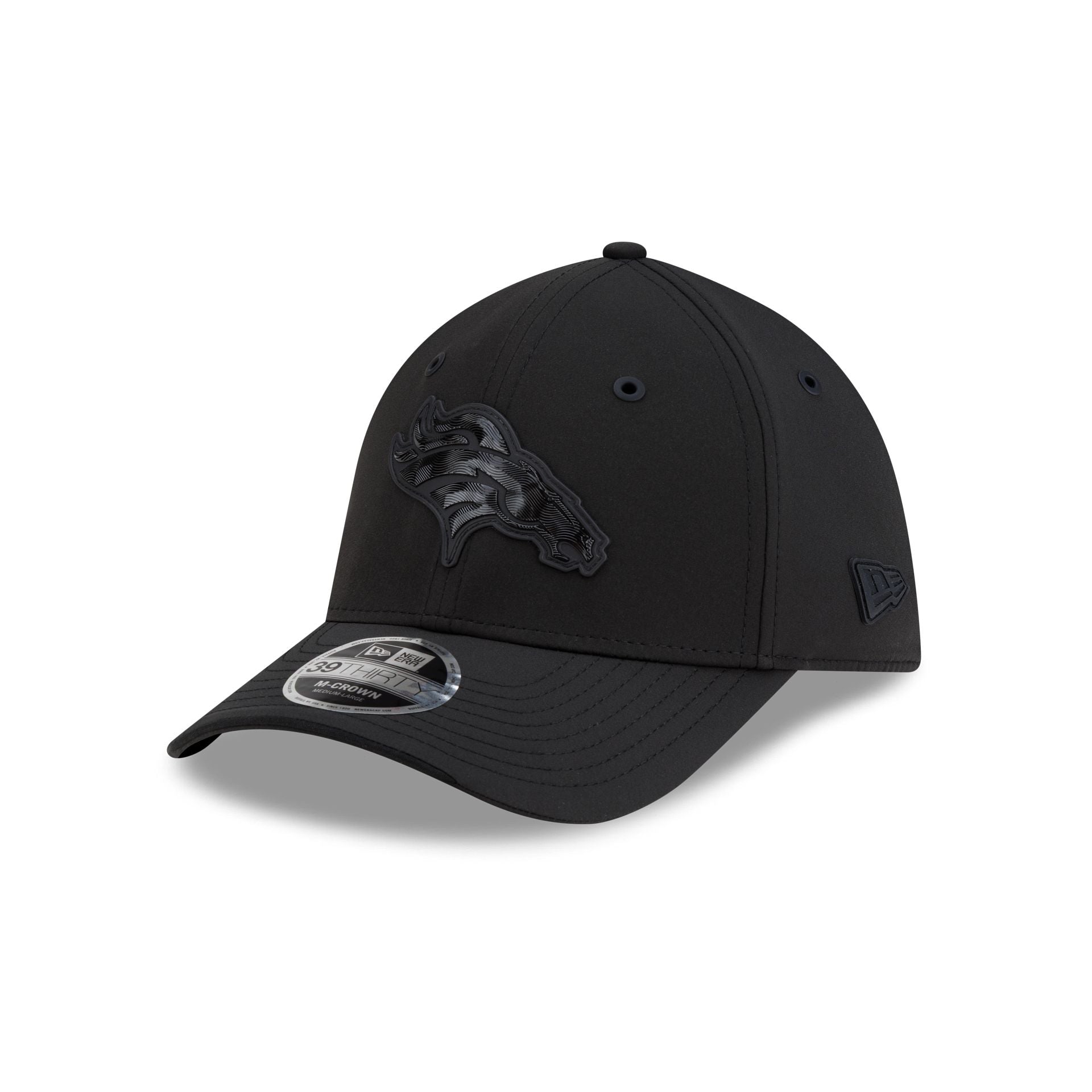 Denver Broncos 2026 Sideline Black 39THIRTY M-Crown Stretch Fit Hat