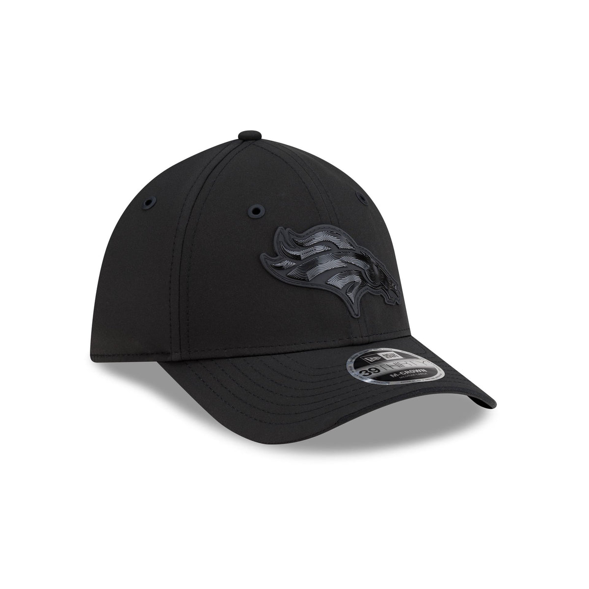 Denver Broncos 2026 Sideline Black 39THIRTY M-Crown Stretch Fit Hat