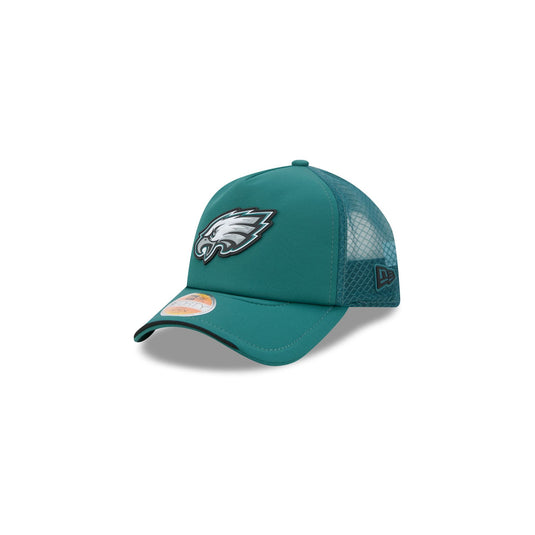 Philadelphia Eagles 2026 Sideline Kids 9FORTY APEX Trucker Hat