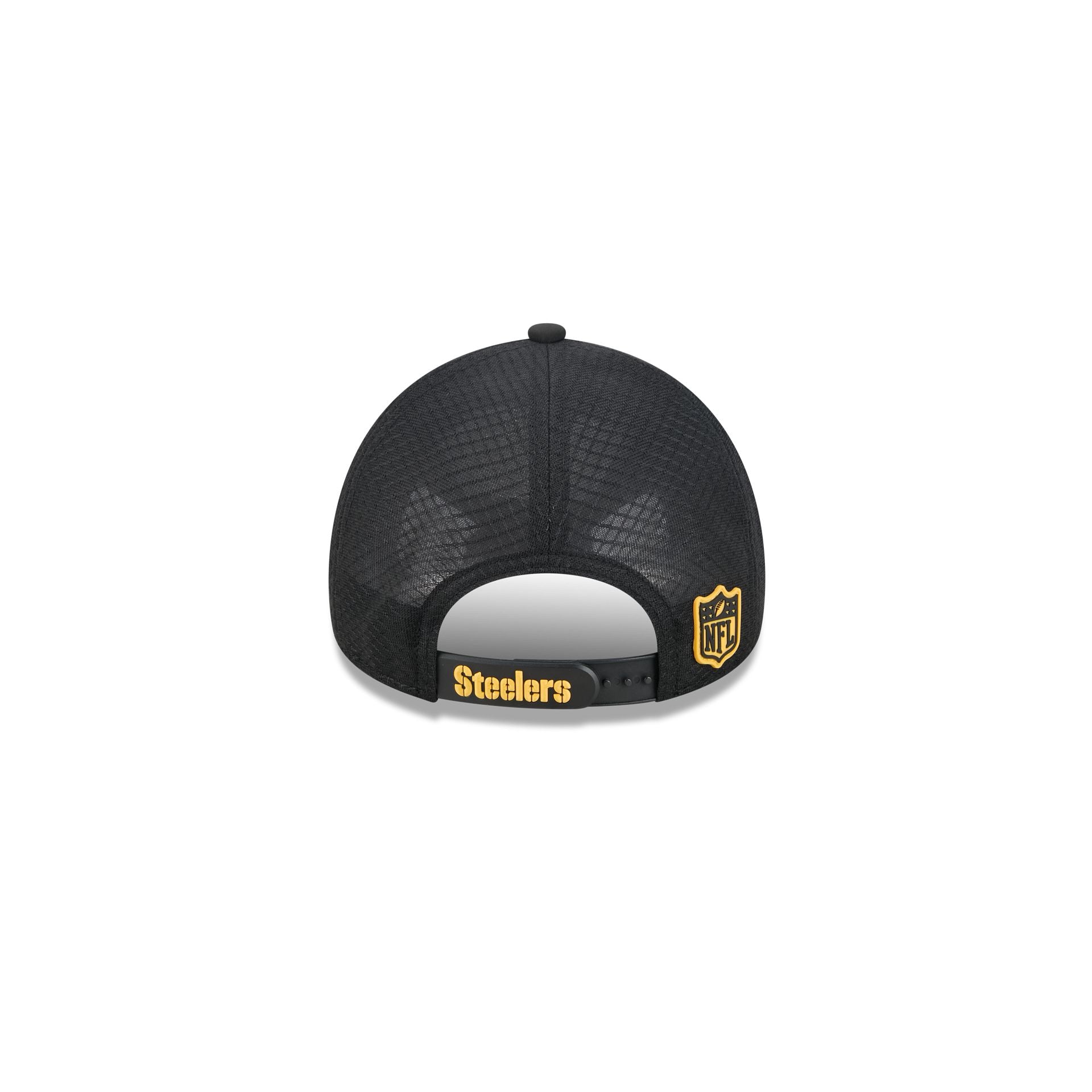 Pittsburgh Steelers 2026 Sideline Kids 9FORTY APEX Trucker Hat