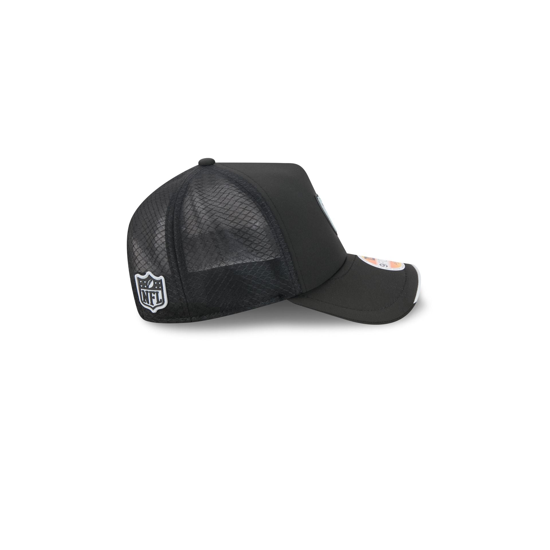 Las Vegas Raiders 2026 Sideline Kids 9FORTY APEX Trucker Hat